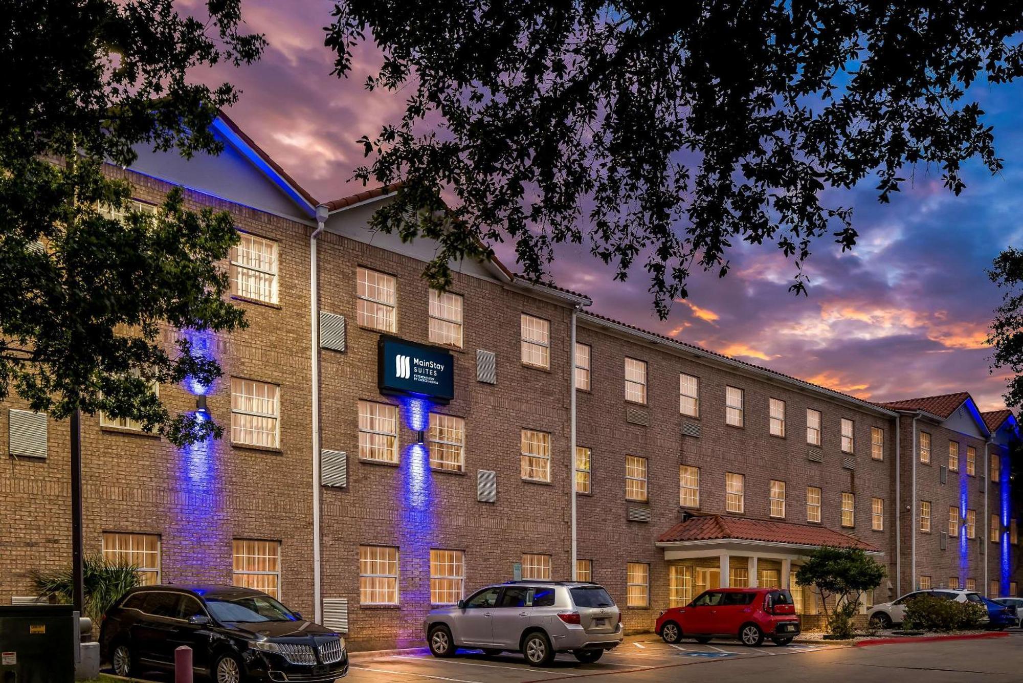 Mainstay Suites Addison-Dallas Exterior photo